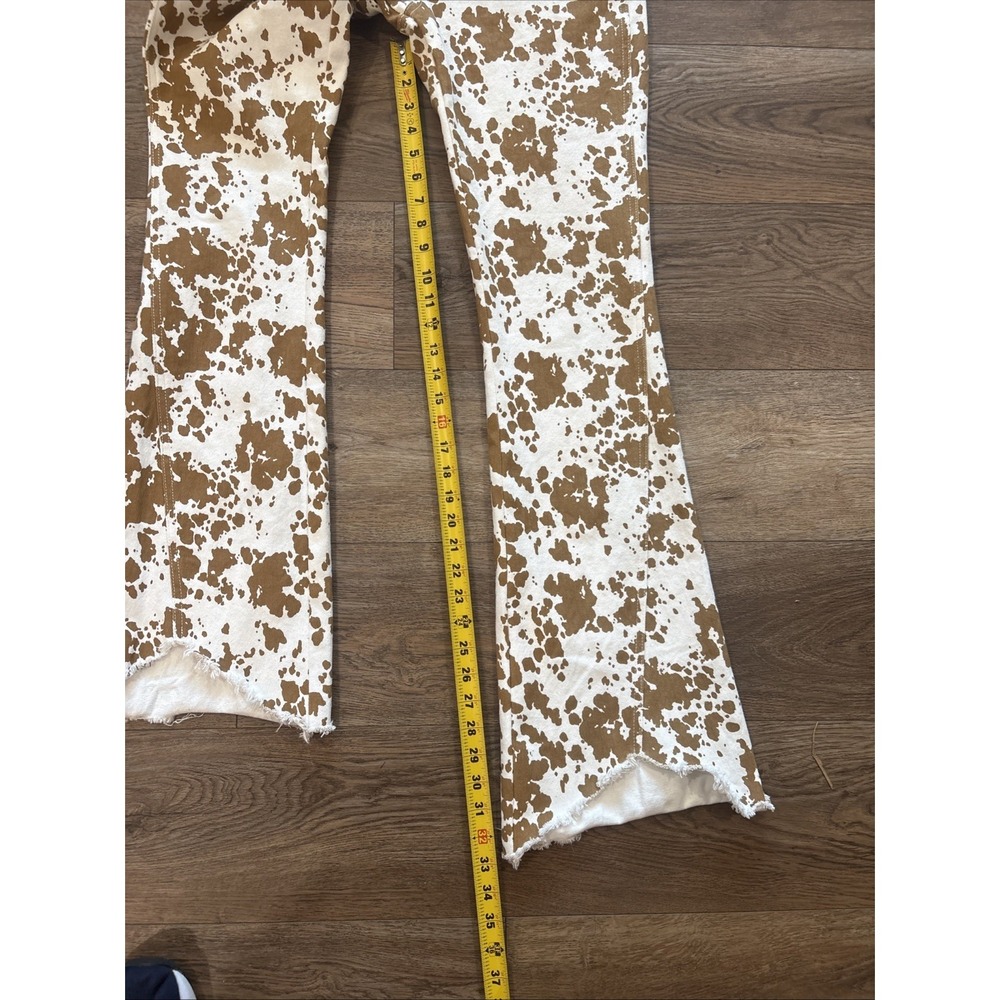 Grace & Emma Cow Print Flare Jeans Size 8 Western Bootcut Raw Hem Stretch Denim - Picture 8 of 16